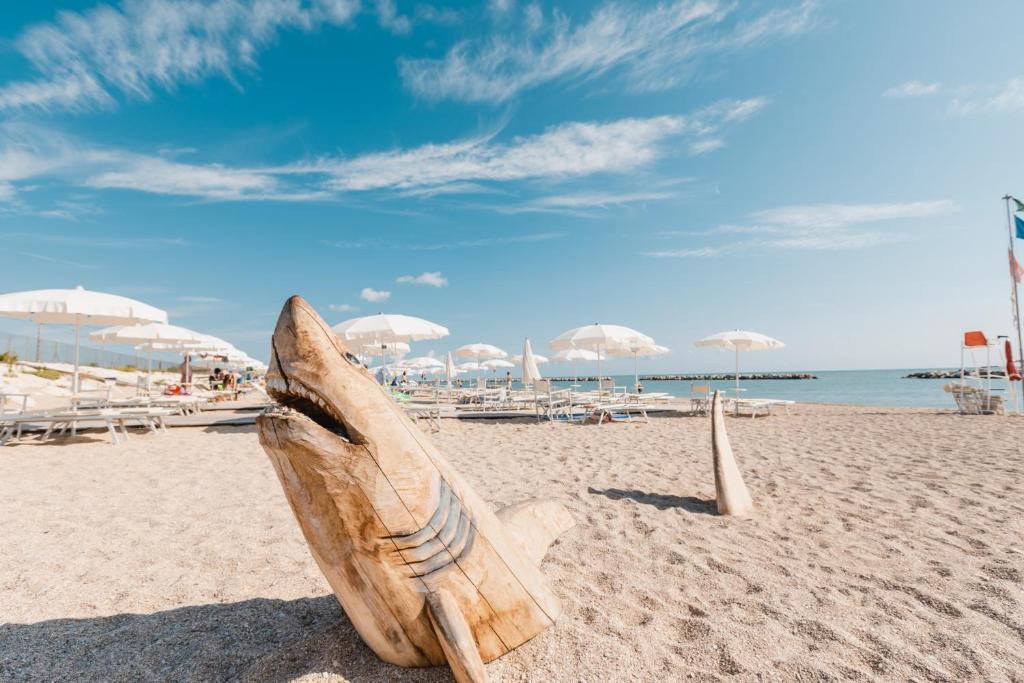Natural Village Resort Porto Potenza Picena Exterior photo
